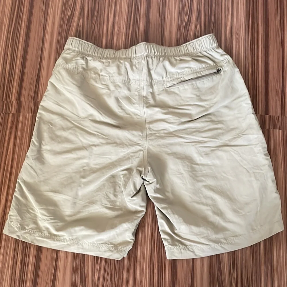 THE North Face Nylon Hiking Shorts Size Medium